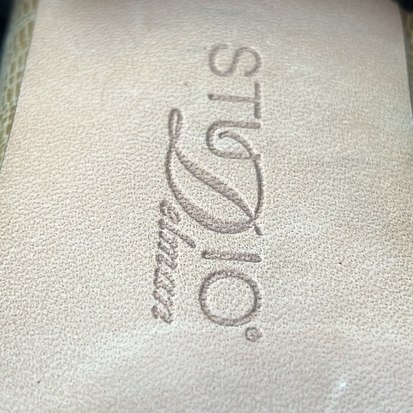 90s Delman Studio Sz 8M Tan Suede Loafers - Picture 12 of 14